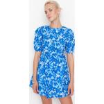 Dámské Mini šaty Trendyol ve světle modré barvě s květinovým vzorem ve velikosti 10 XL ve slevě 