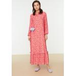 Dámské Denní šaty Trendyol v růžové barvě s květinovým vzorem z polyesteru ve velikosti XXL ve slevě plus size 