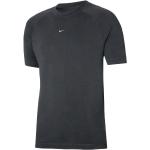 Pánské Topy Nike Strike v šedé barvě z bavlny ve velikosti S s krátkým rukávem ve slevě 