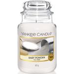 Aromatické svíčky Yankee Candle Baby Powder v pudrové barvě ve slevě 