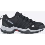 Chlapecké Běžecké boty adidas Terrex v černé barvě ve velikosti 28,5 protiskluzové na zimu 
